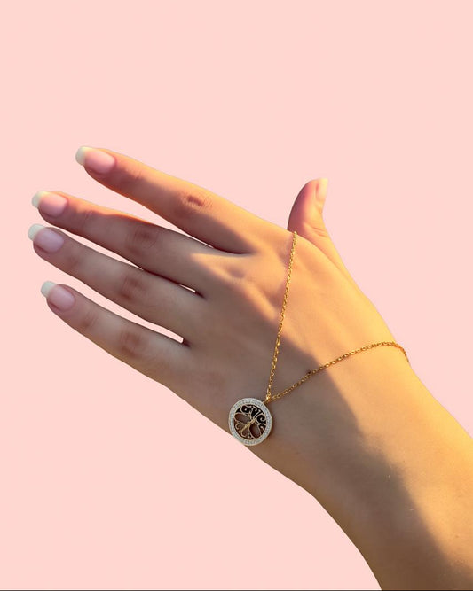 Mestige Tree Pendent